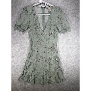 H&M Pastel Green Floral Puff Sleeve Mini Dress      Size4 V neck Zipper Back